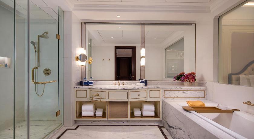 Radisson Blu Forest Manor Hotel, Shanghai Hongqiao