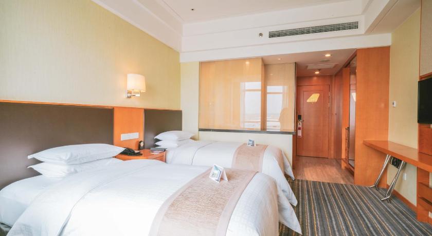 Ramada Plaza by Wyndham Shanghai Pudong Airport