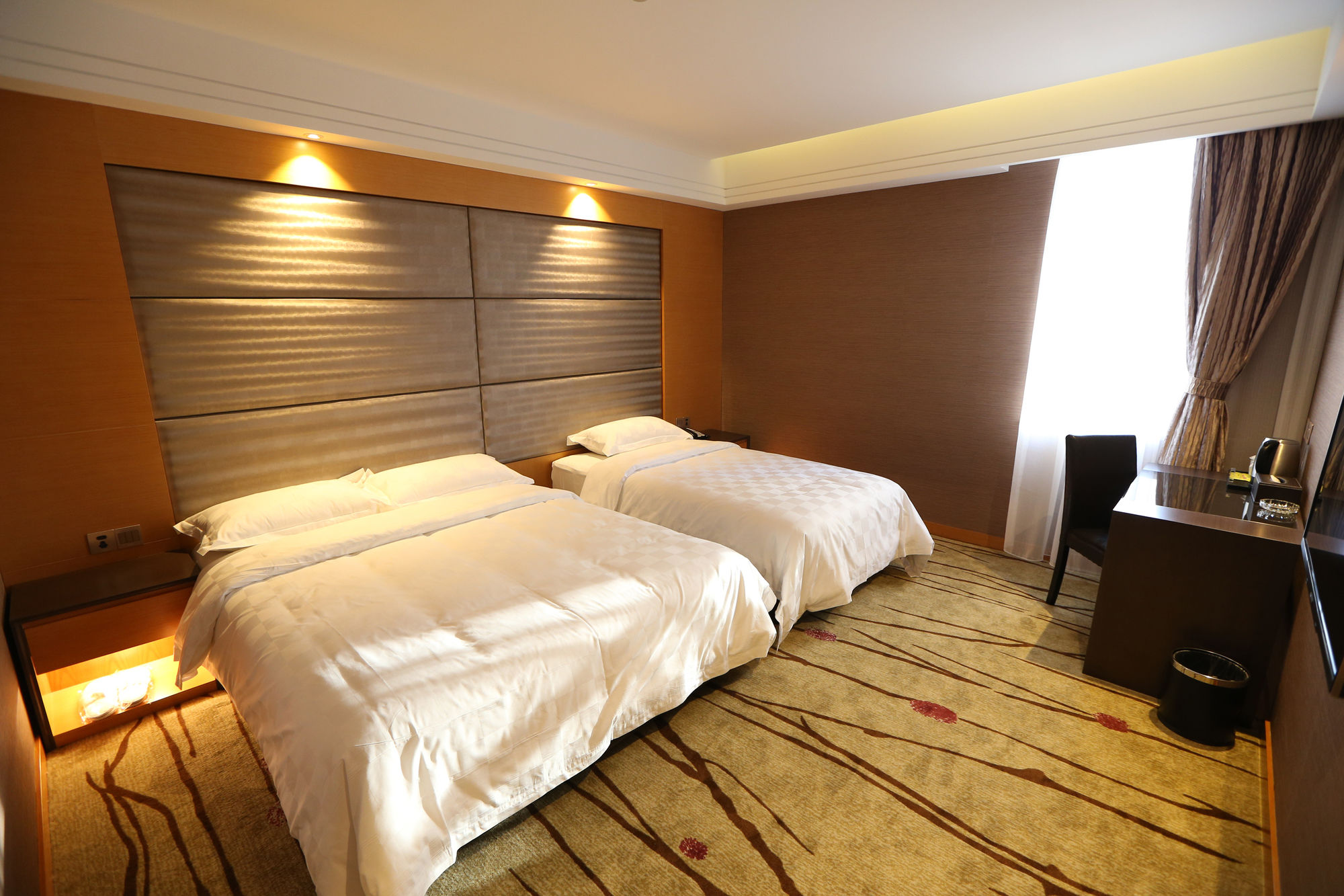 FX International Boutique Hotel