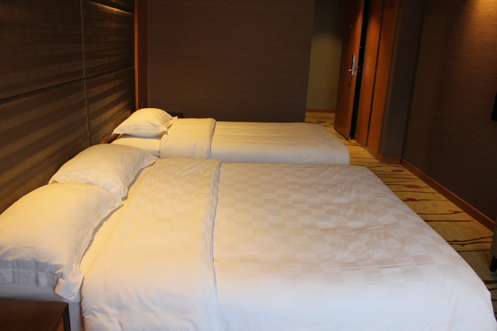 FX International Boutique Hotel