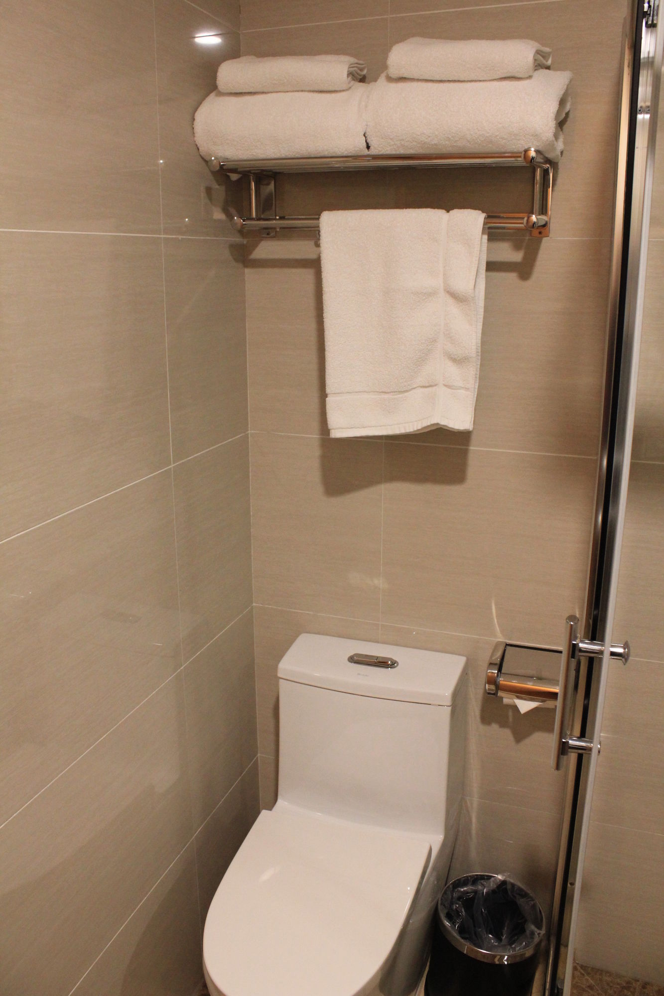 FX International Boutique Hotel