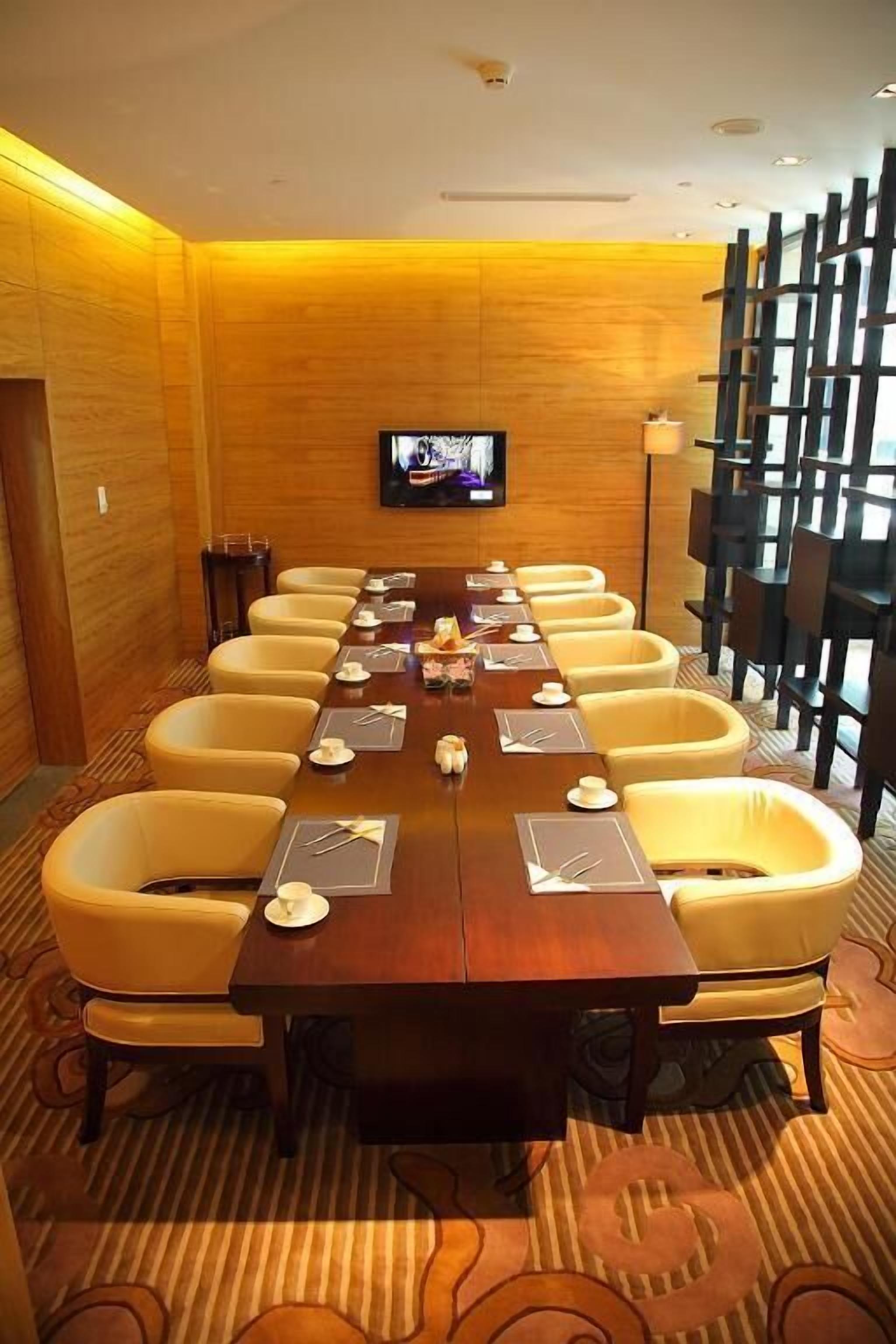 Shanghai Hongqiao Airport Hotel