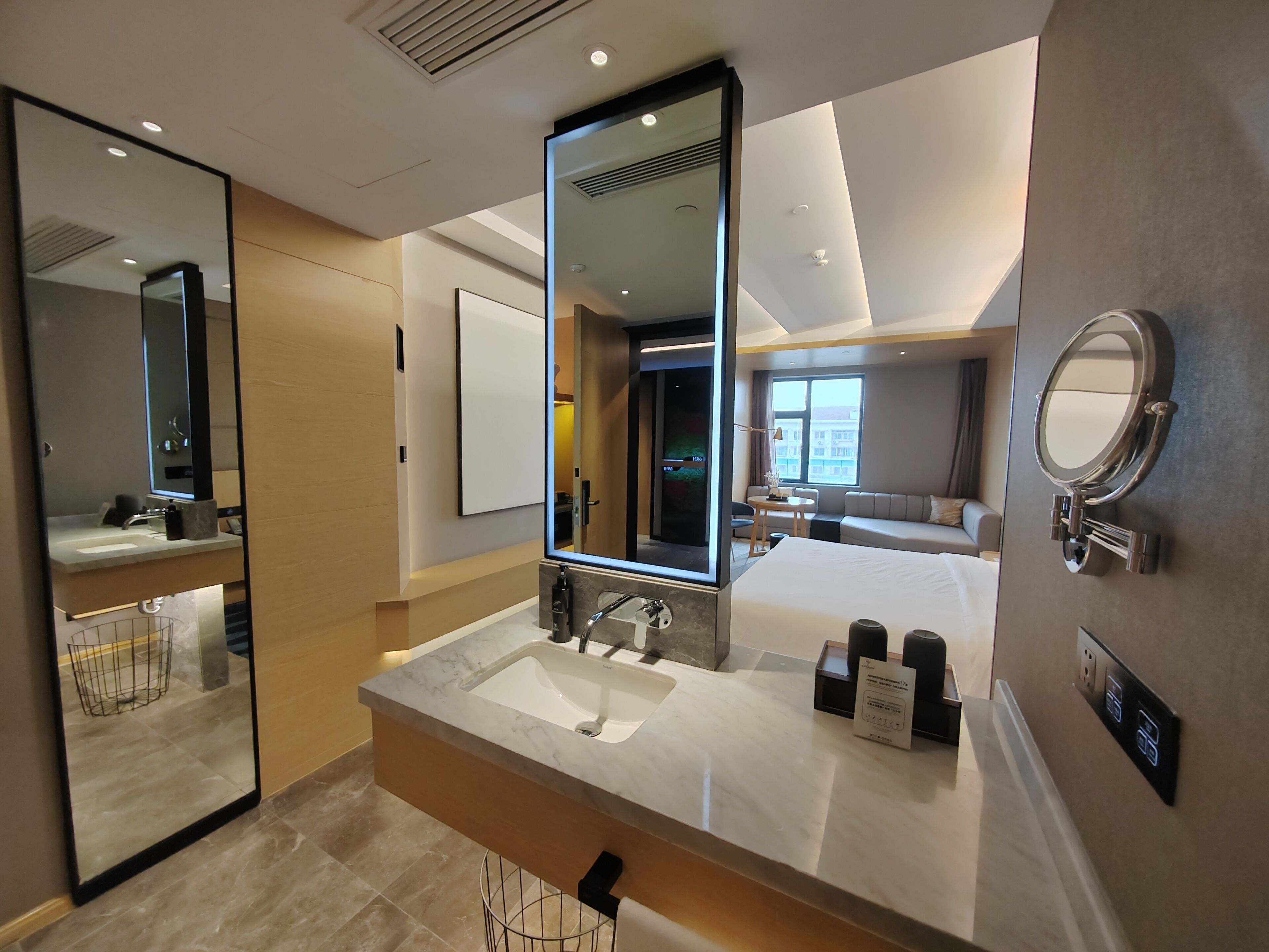 Tuke Hotel