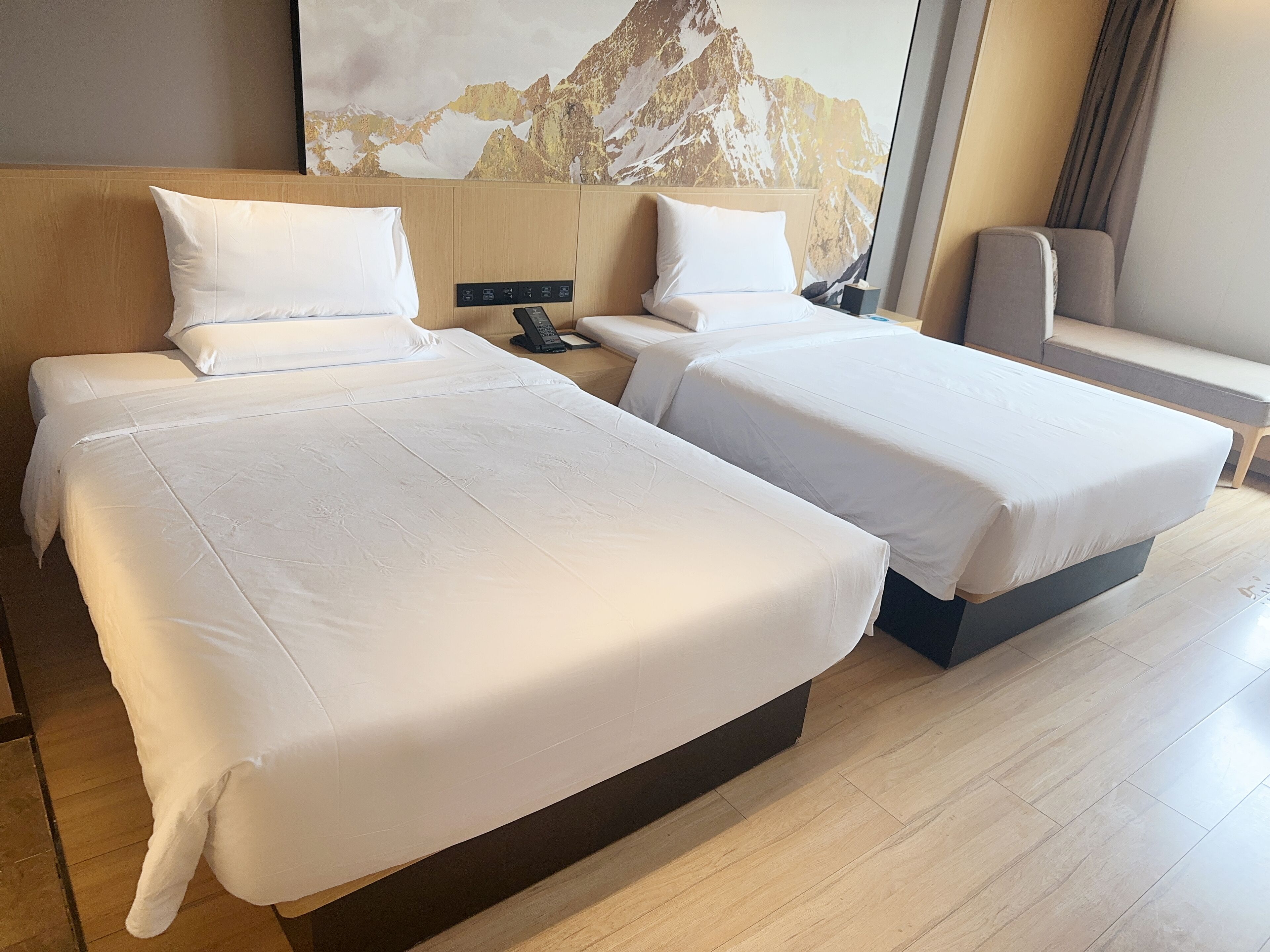 Tuke Hotel