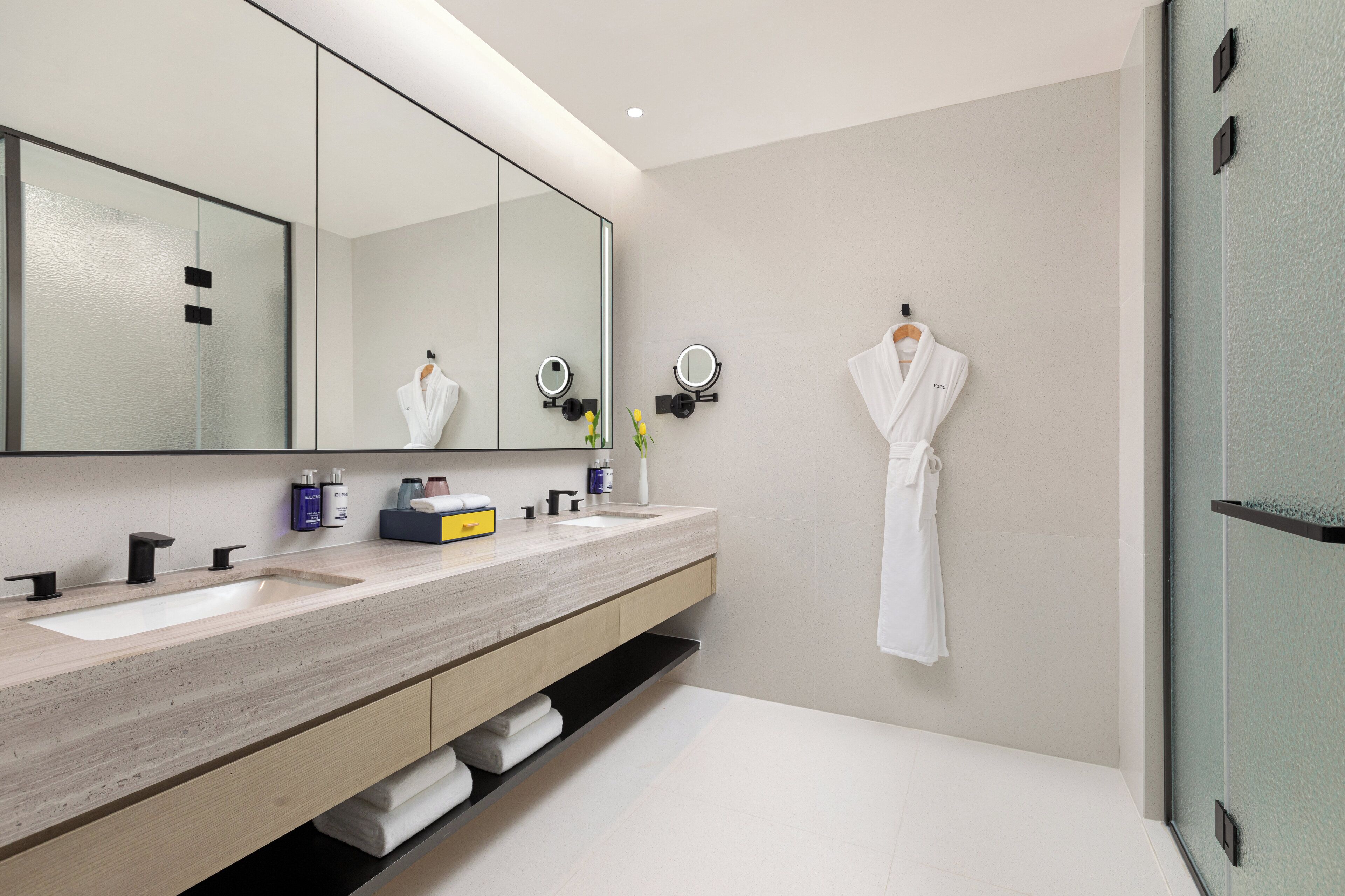 Voco Suites Shanghai Hongqiao CBD