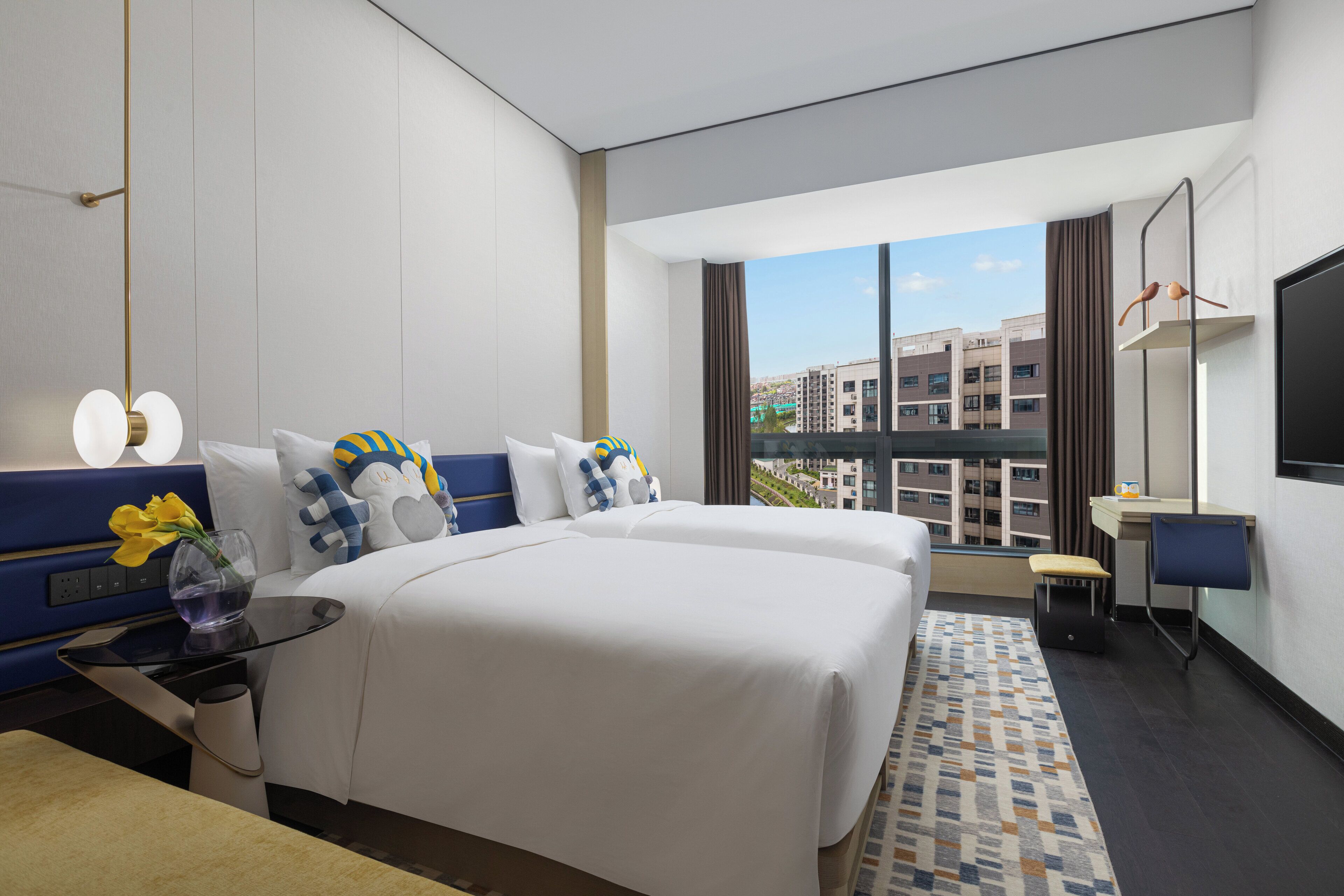 Voco Suites Shanghai Hongqiao CBD
