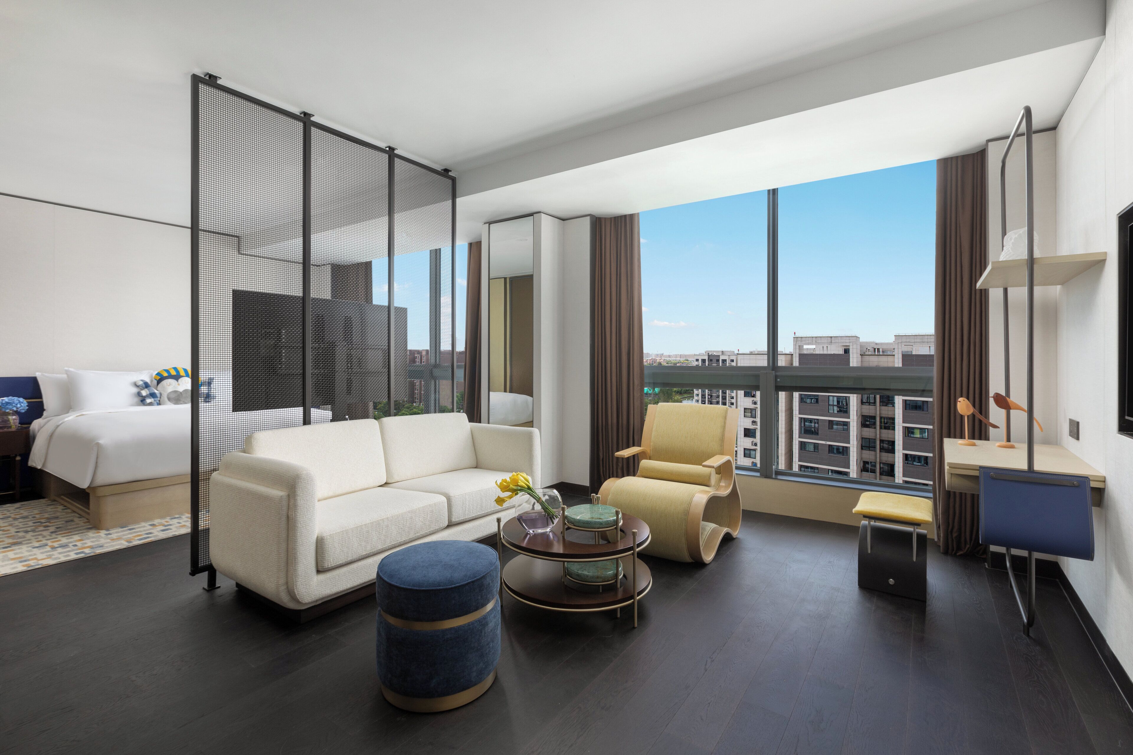 Voco Suites Shanghai Hongqiao CBD