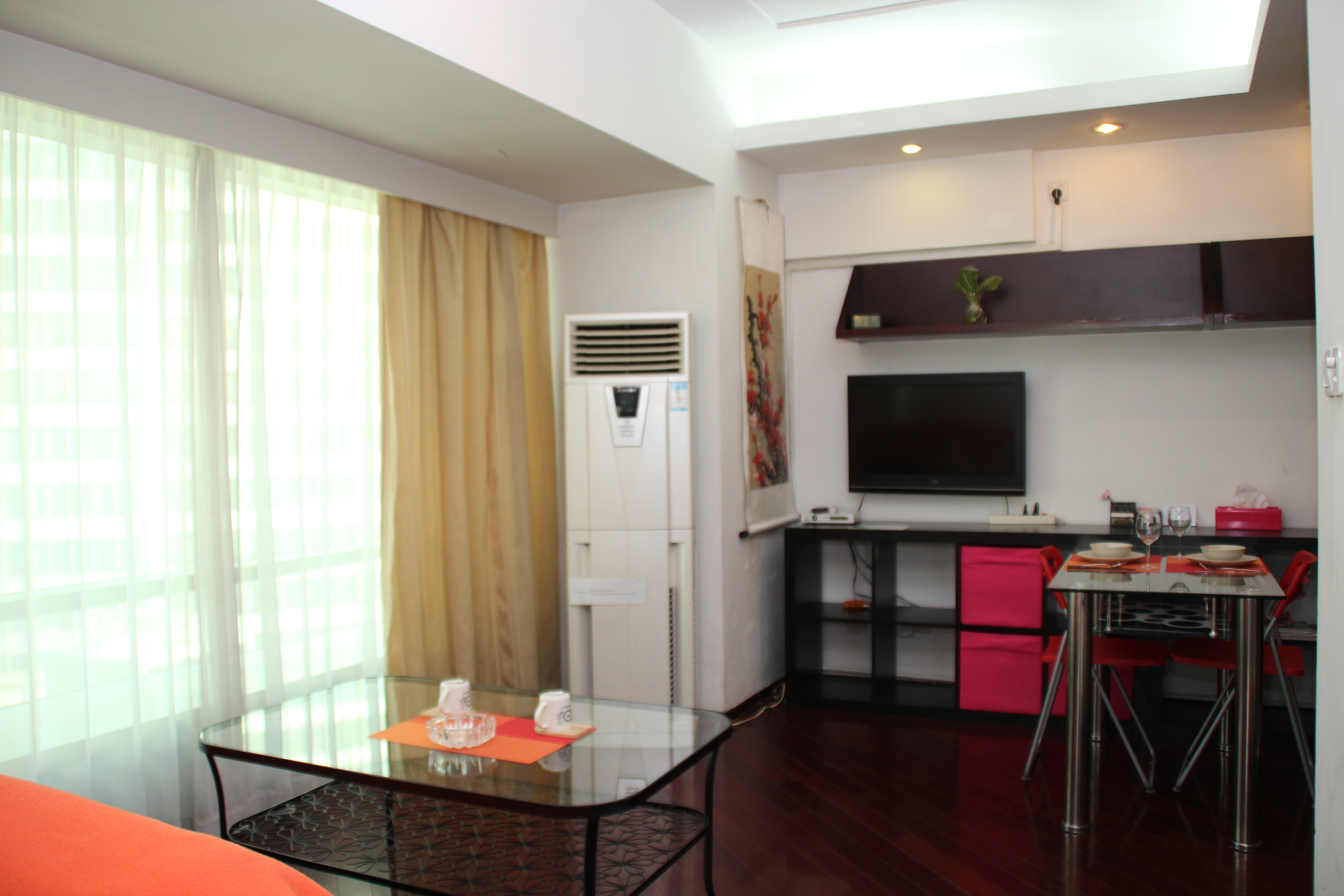 World Union Service Apartment
