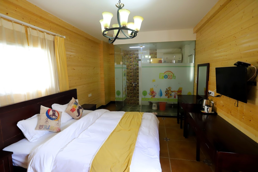 Yi Su Hotel Disneyland Pudong Airport