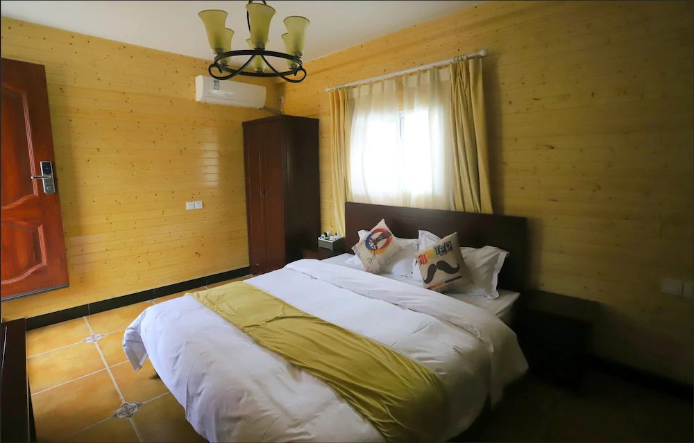 Yi Su Hotel Disneyland Pudong Airport