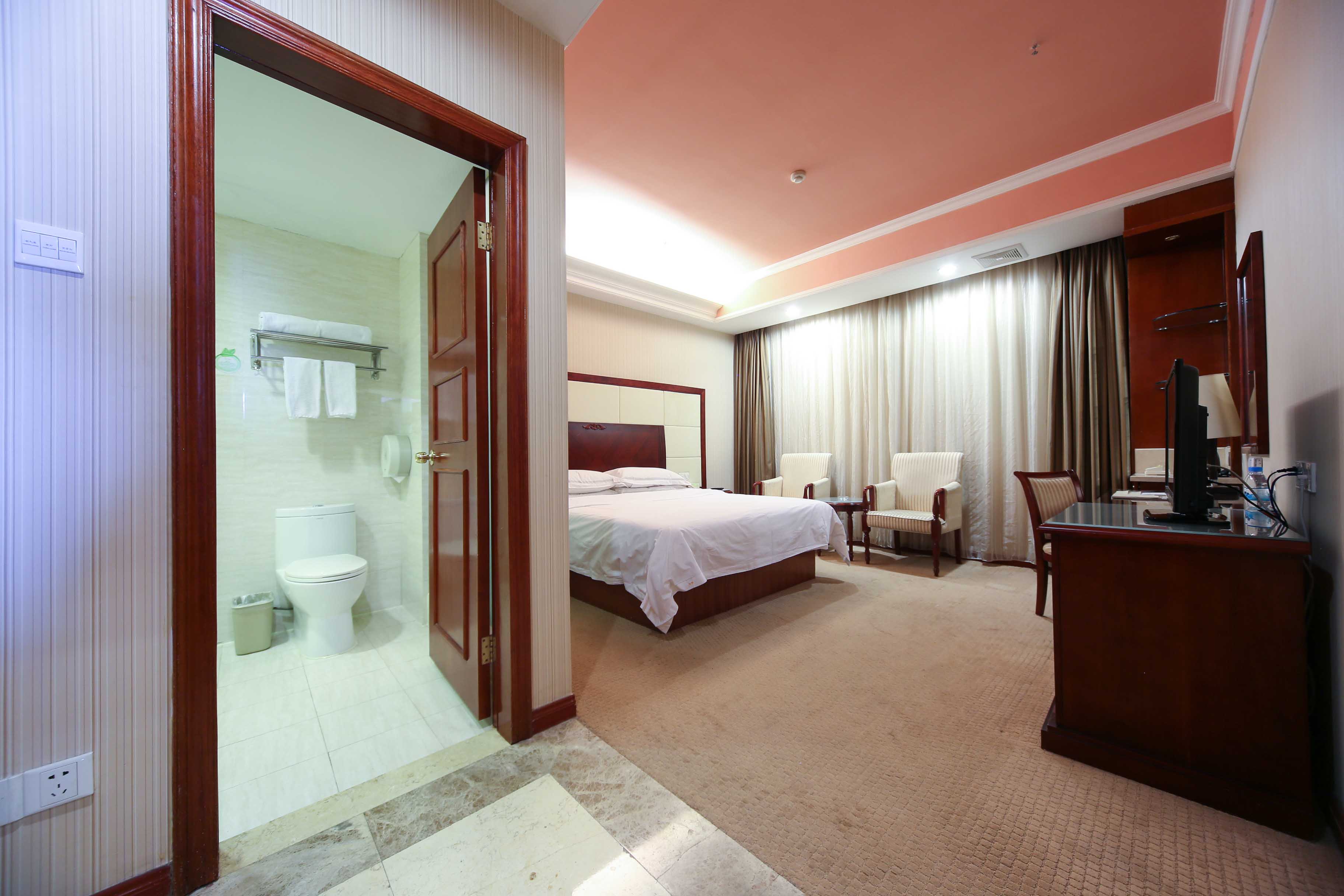 Shanghai Huaxi Meishi Hotel