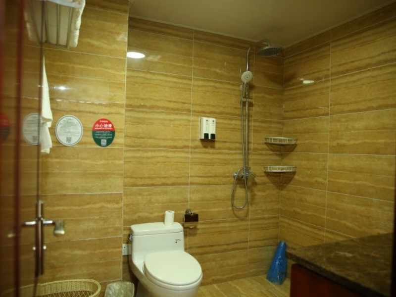 GreenTree Inn Shandong Weihai North Qingdao Road Express Hotel