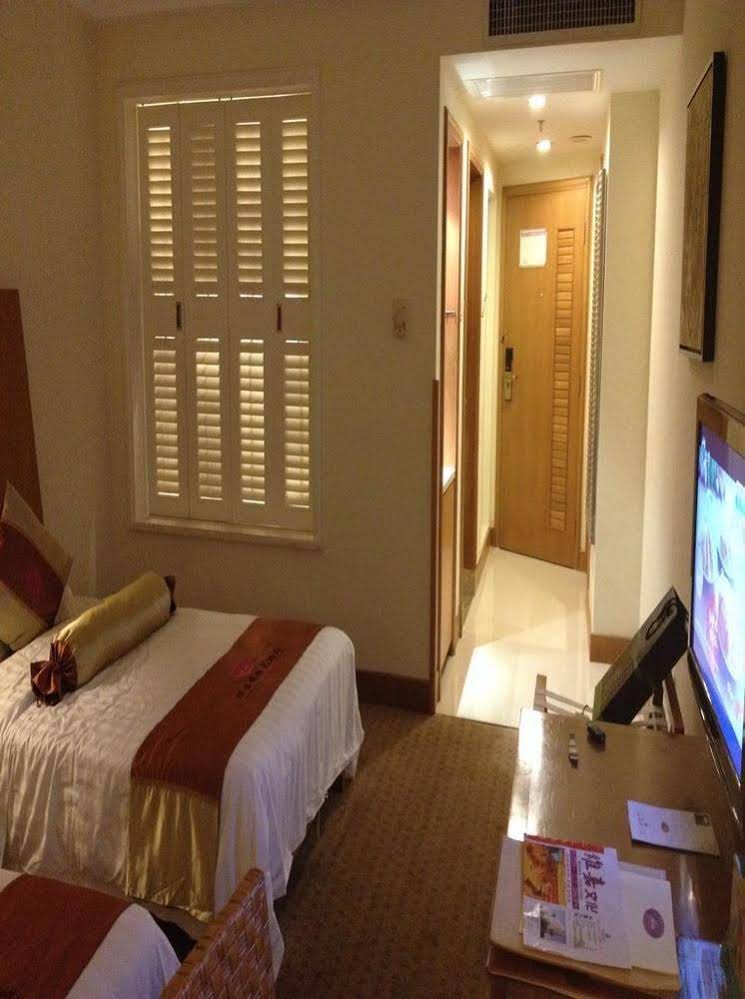 Wenchang Waika Hotel
