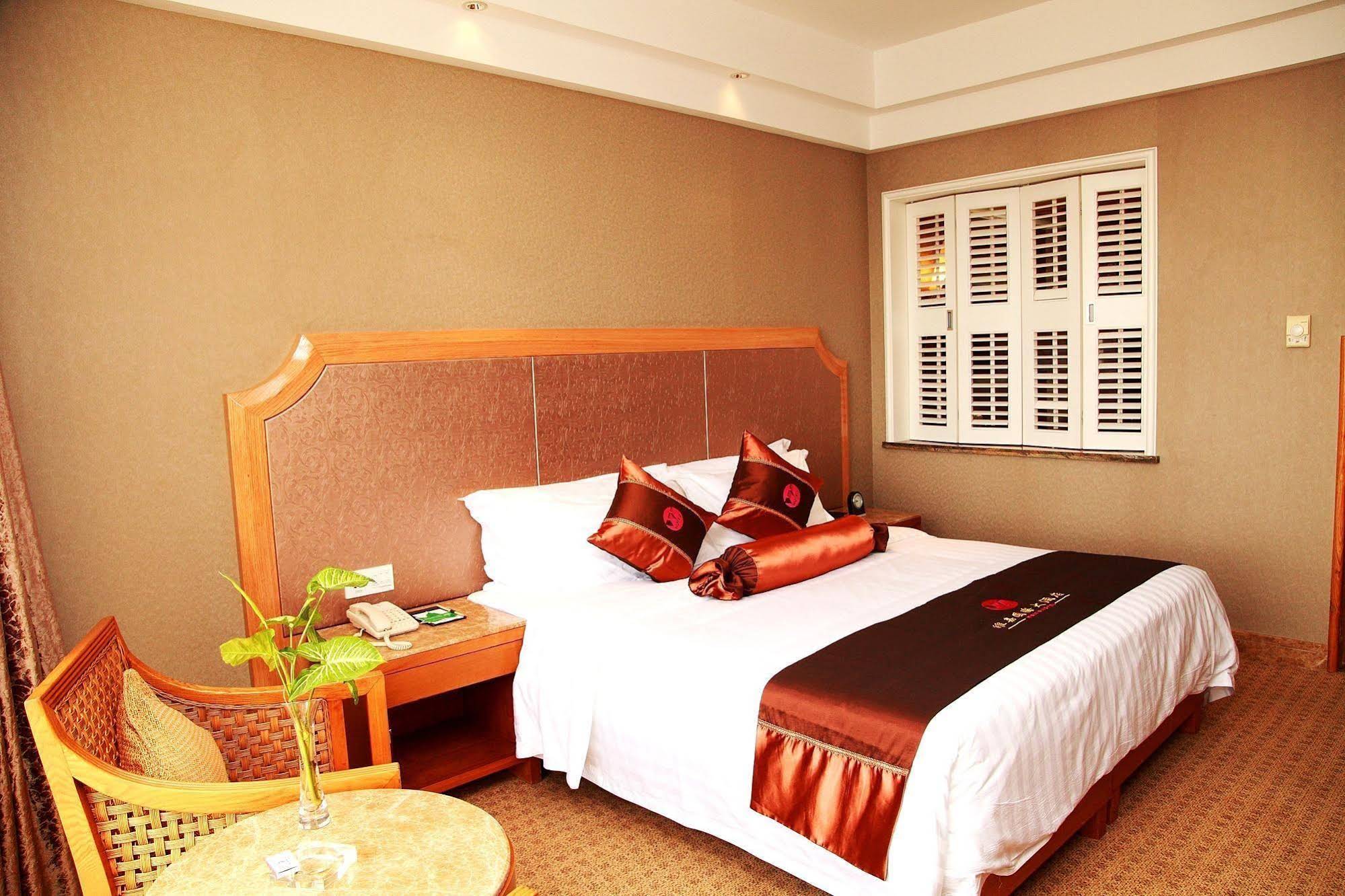 Wenchang Waika Hotel
