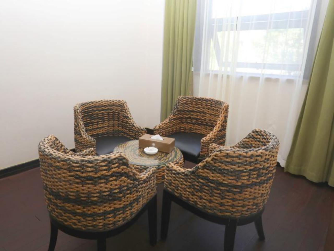 GreenTree Eastern Yueqing City City Morning Mu Plaza Hotel