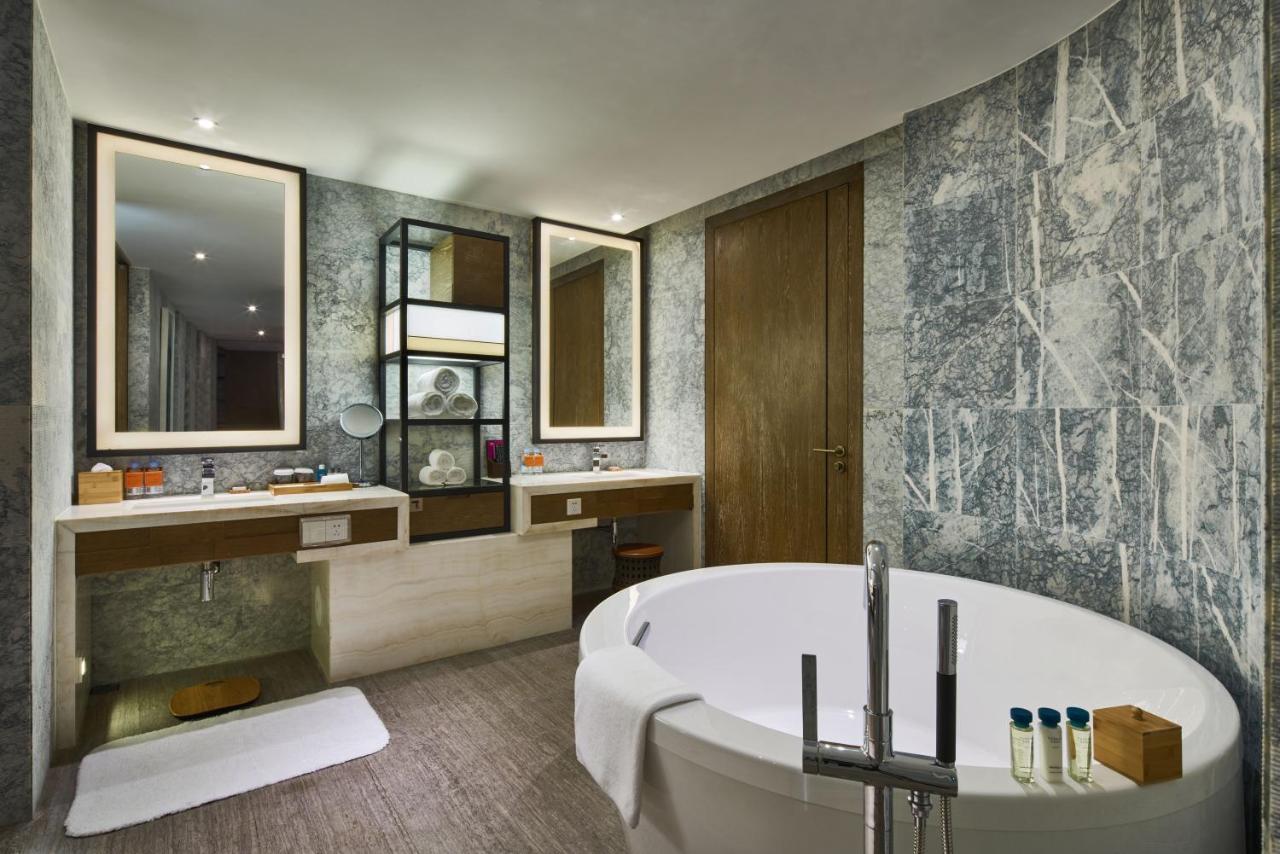 Crowne Plaza Ningbo Xiangshan Sea View