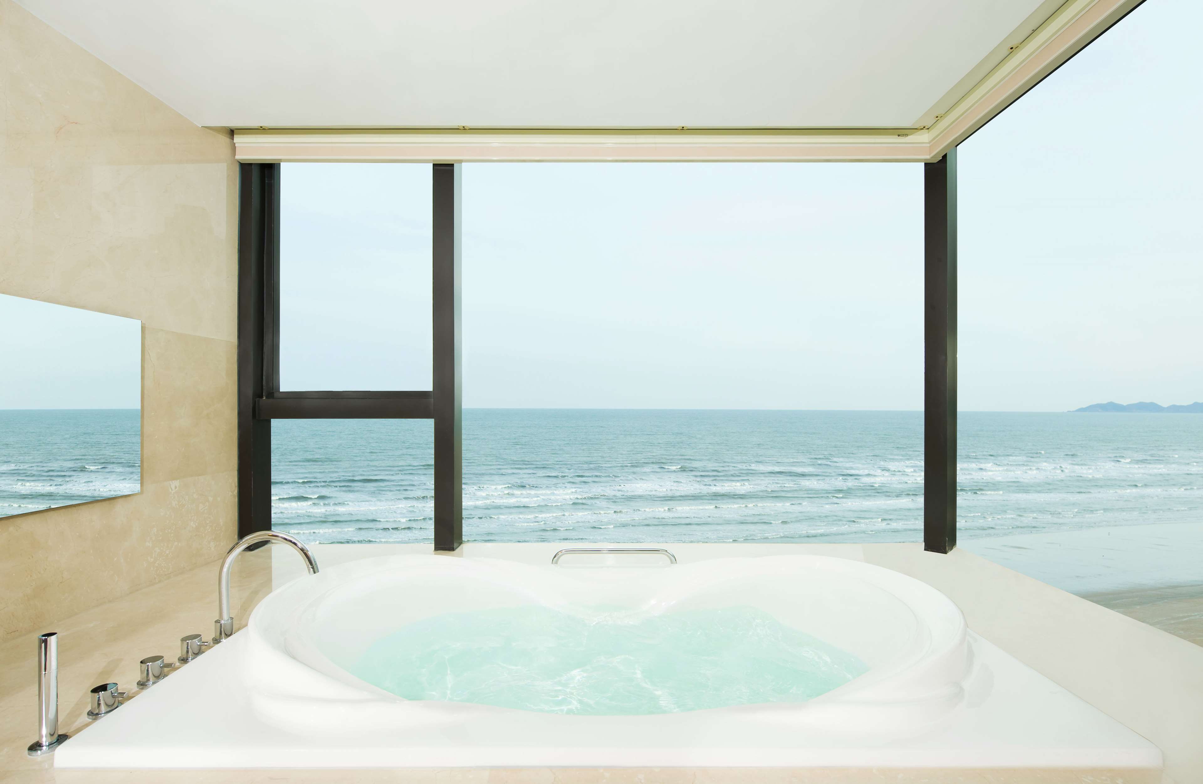 Sheraton Yantai Golden Beach Resort
