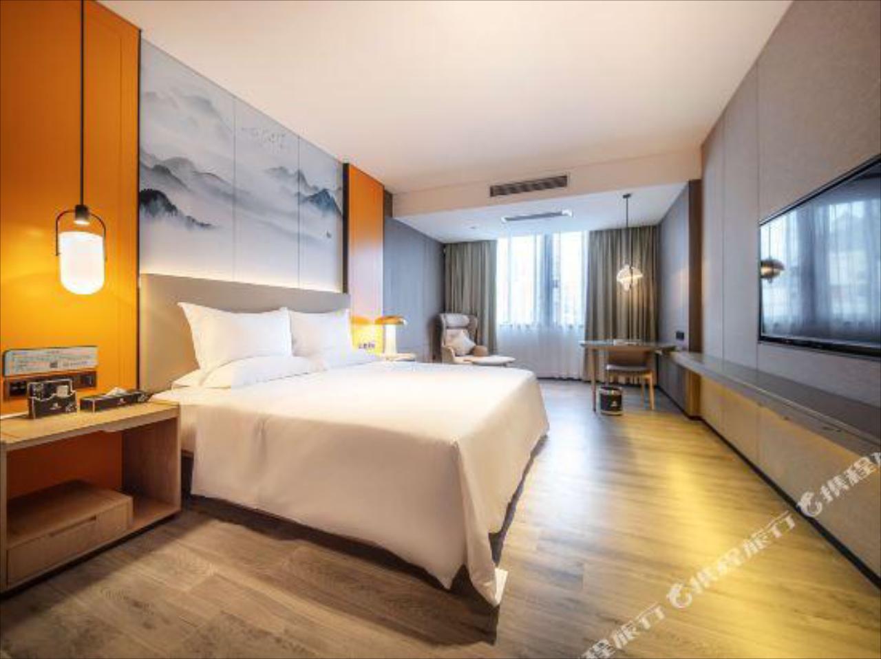 Hotel Lucky Ever Summer Plaza