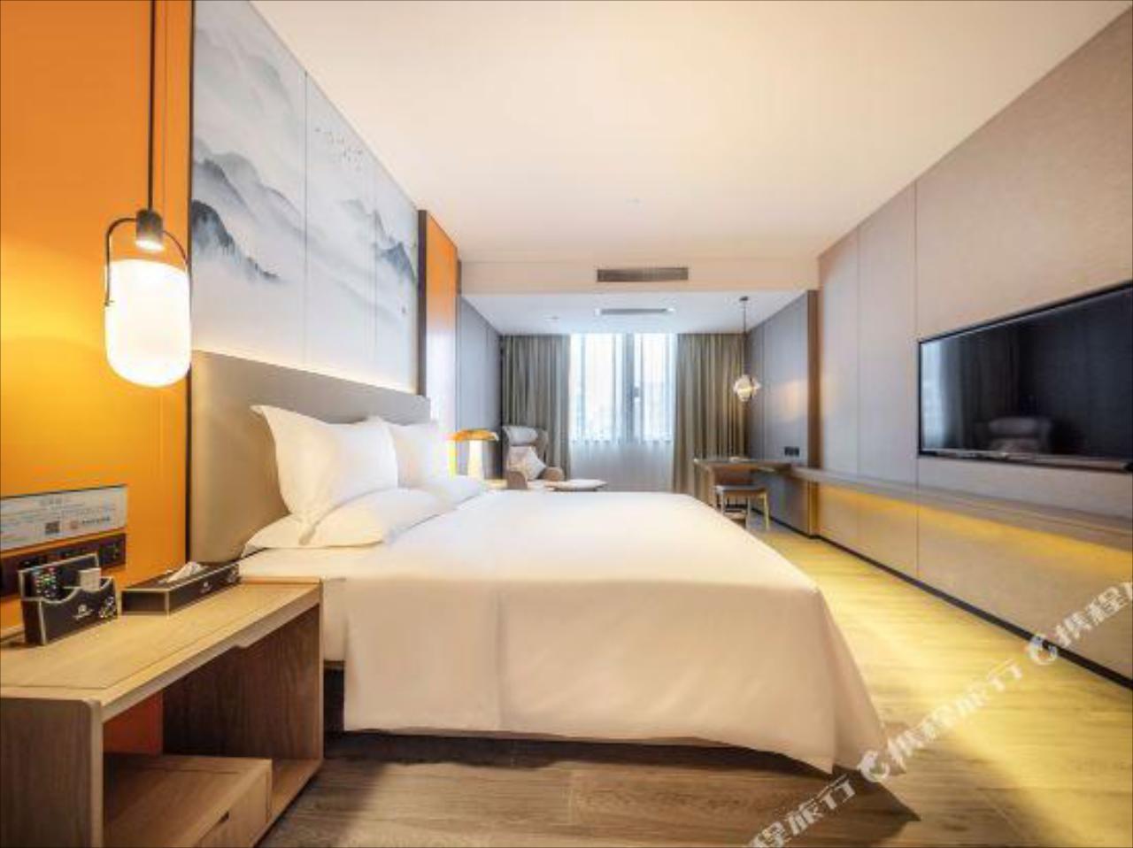 Hotel Lucky Ever Summer Plaza