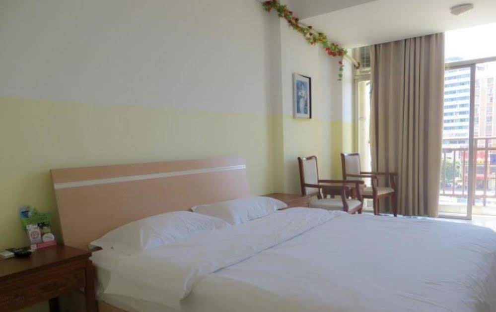 0898 Express Hotel Haikou