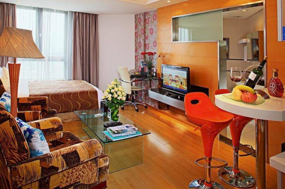 Haikou Mingguang Shengyi Hotel