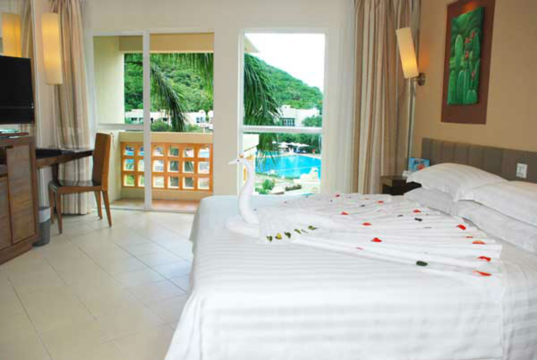 Cactus Resort