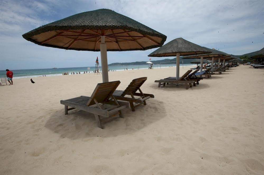 Dragon Bay Hotel