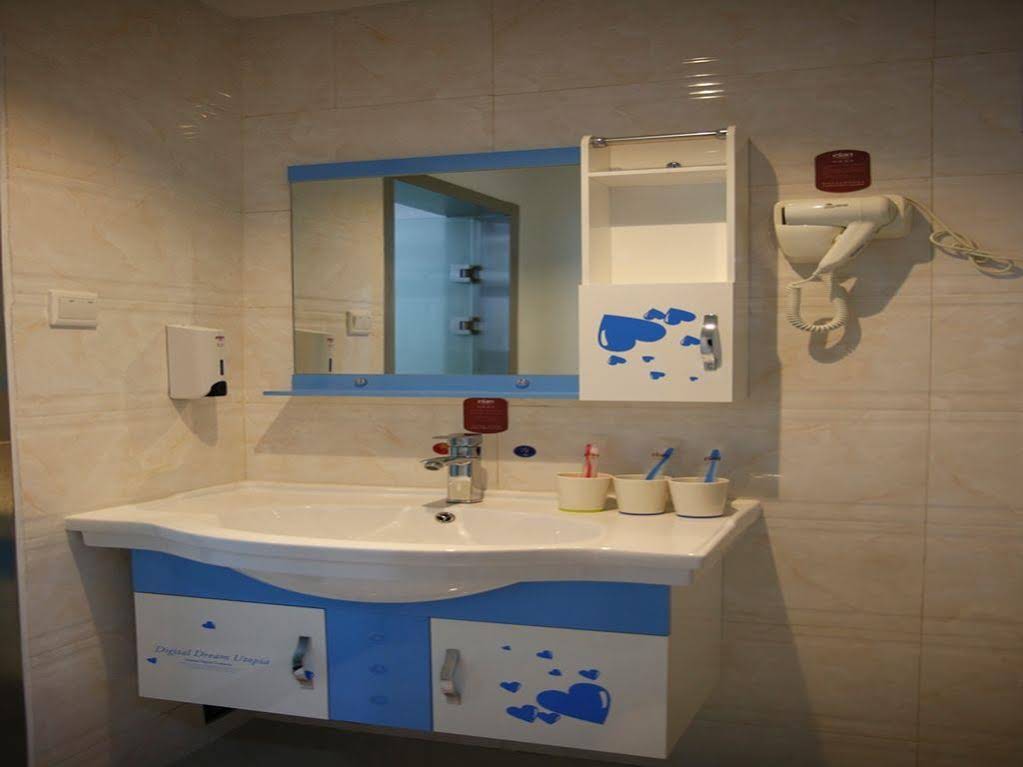 Elan Hotel Sanya First Market