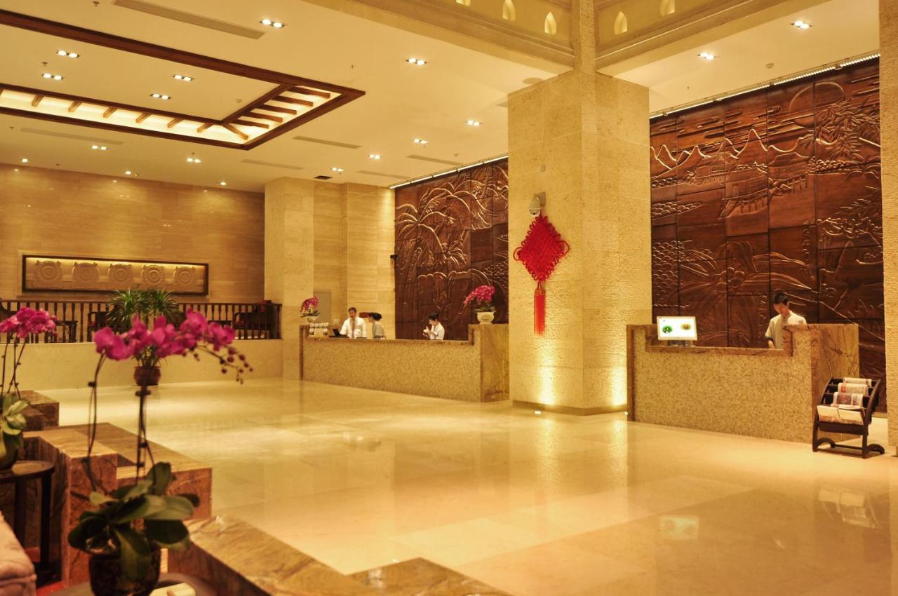 Grand Metro Park Bay Hotel Sanya