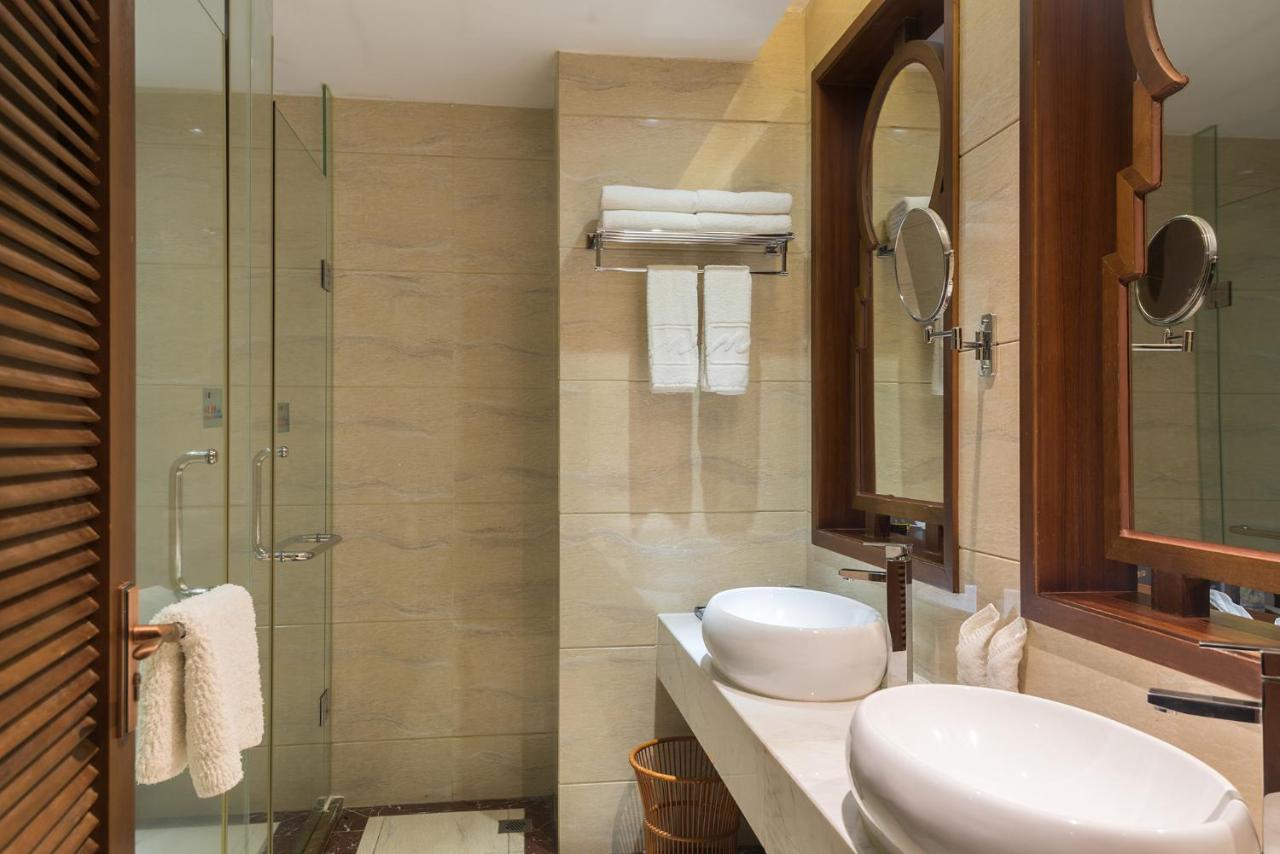 Grand Metro Park Bay Hotel Sanya