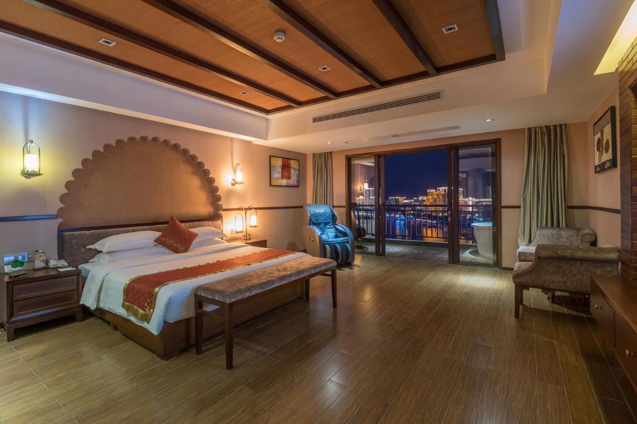 Grand Metro Park Bay Hotel Sanya