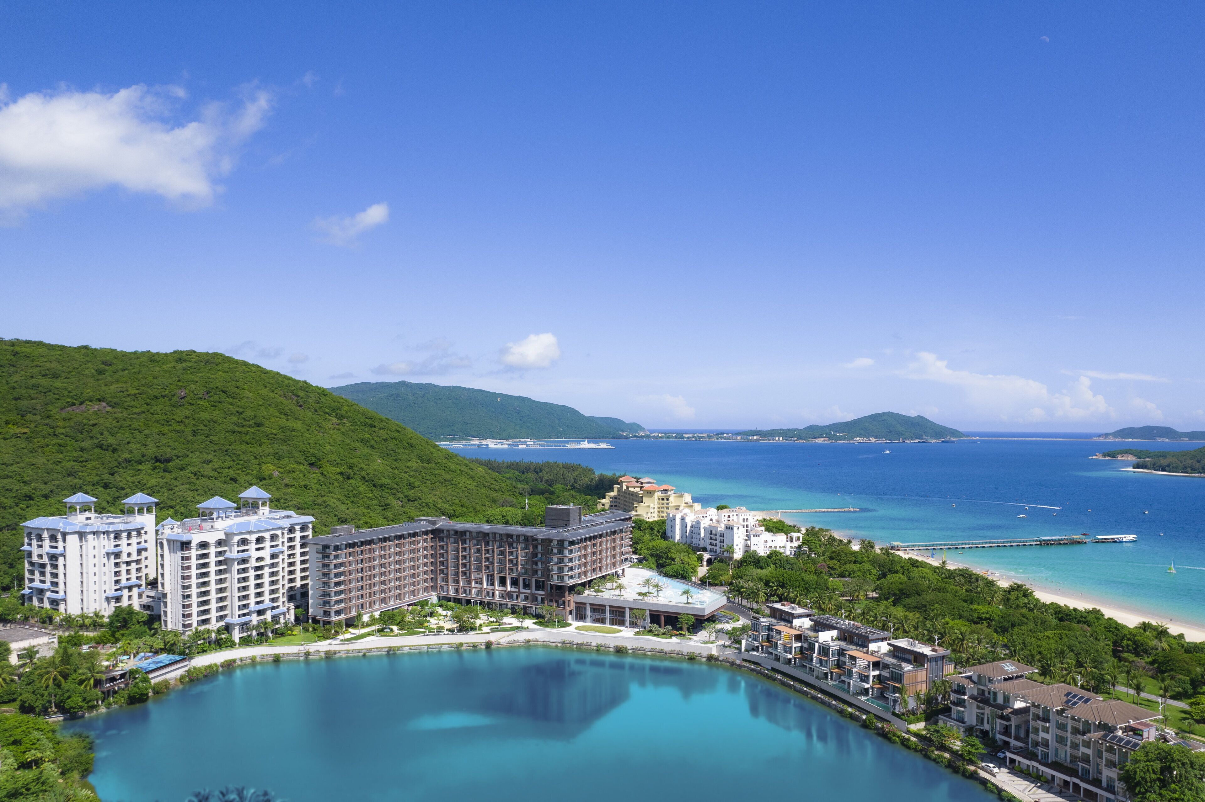 Hualuxe Sanya Yalong Bay Resort An Ihg Hotel
