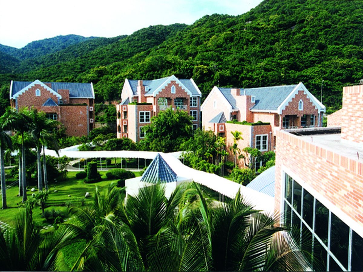 Huandao Beach Hotel