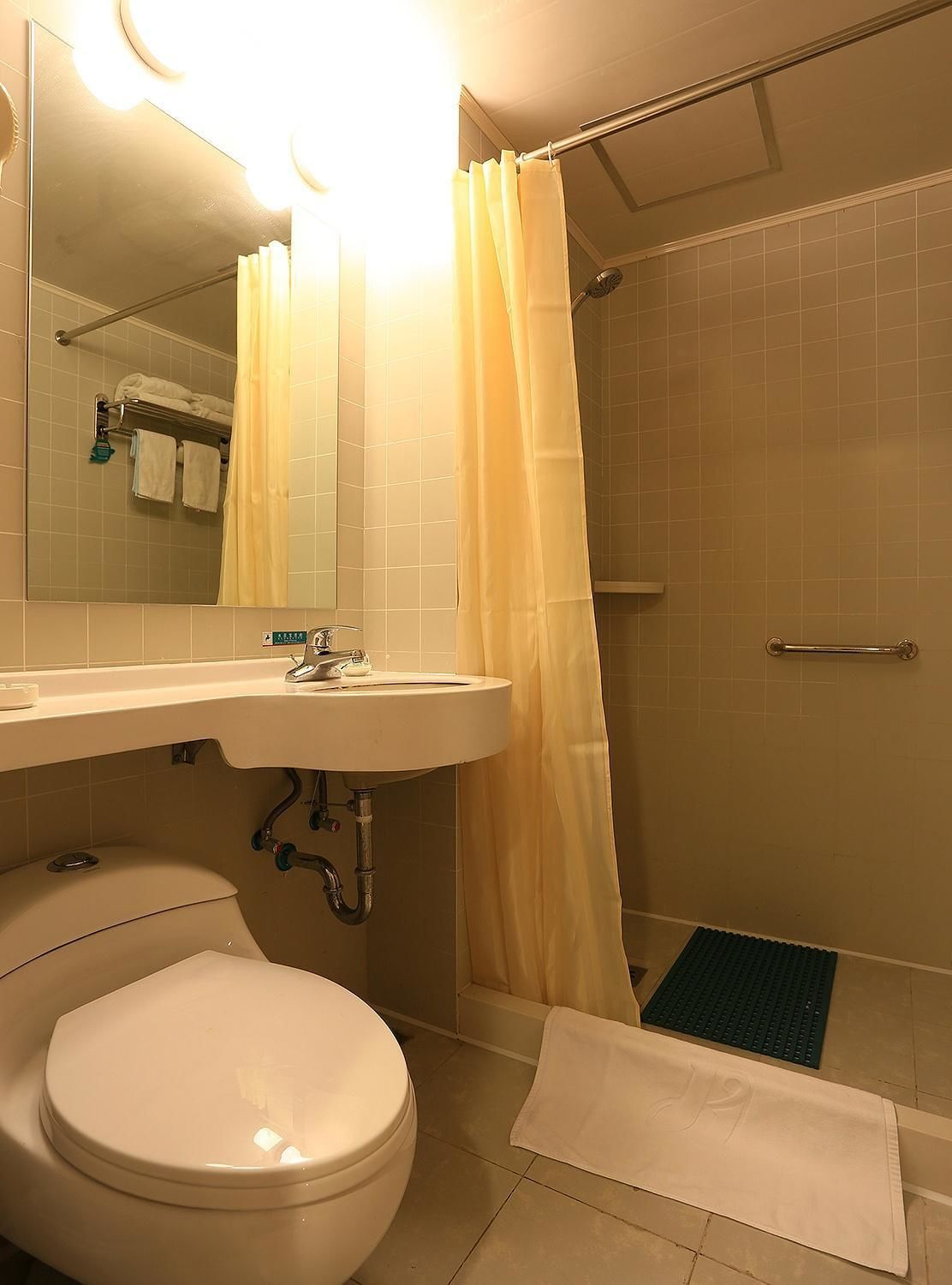 Jinjiang Inn Sanya International Shopping Center