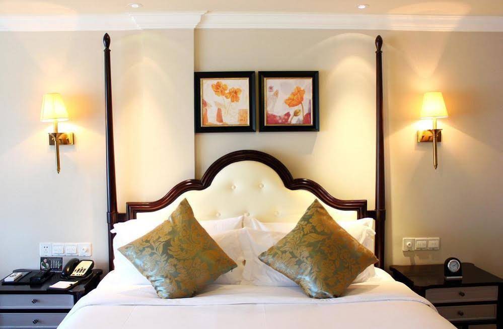 Sanya Yalong Bay Sintra Suites Hotel