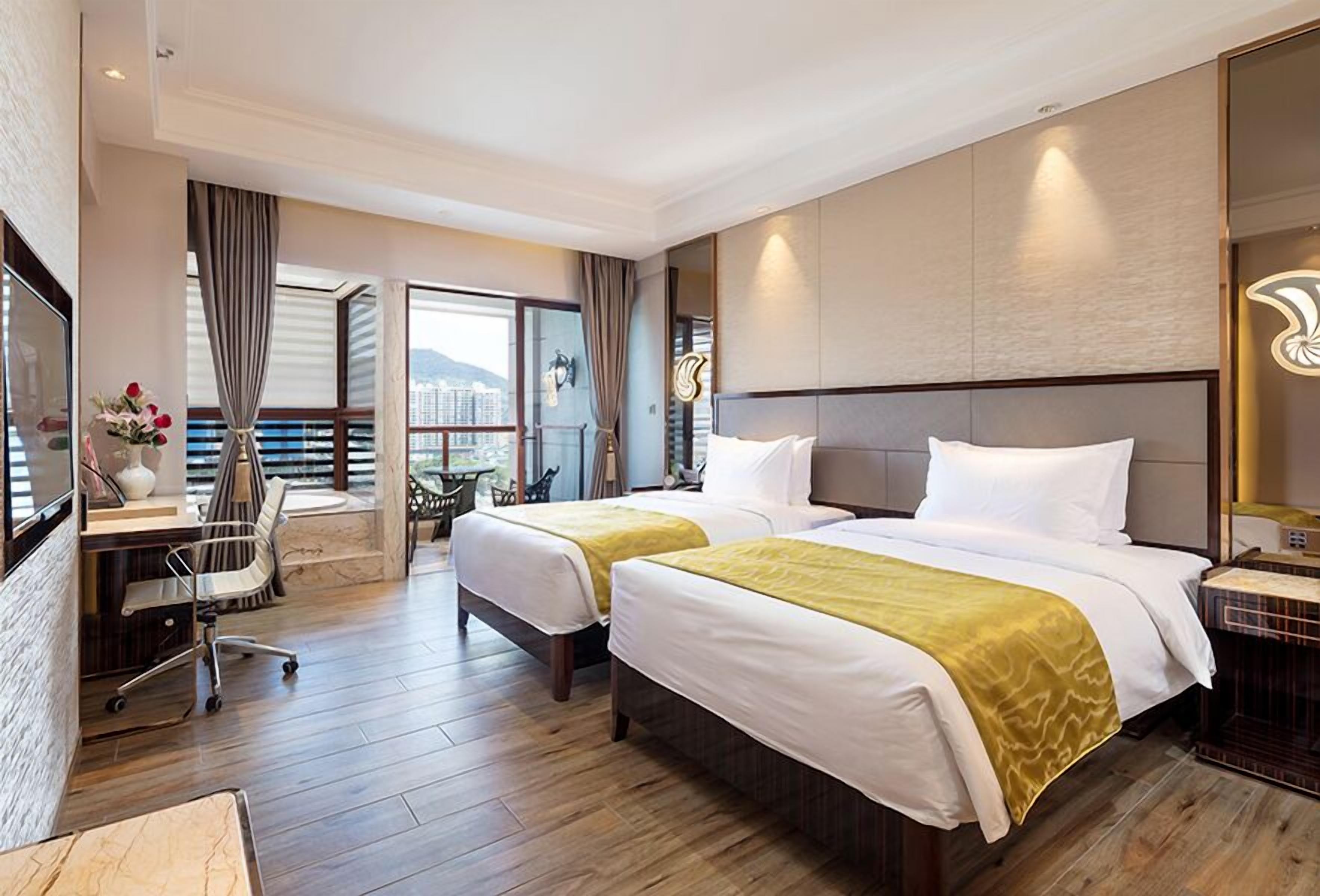 Sanya Yuexin Tomorrow Hotel