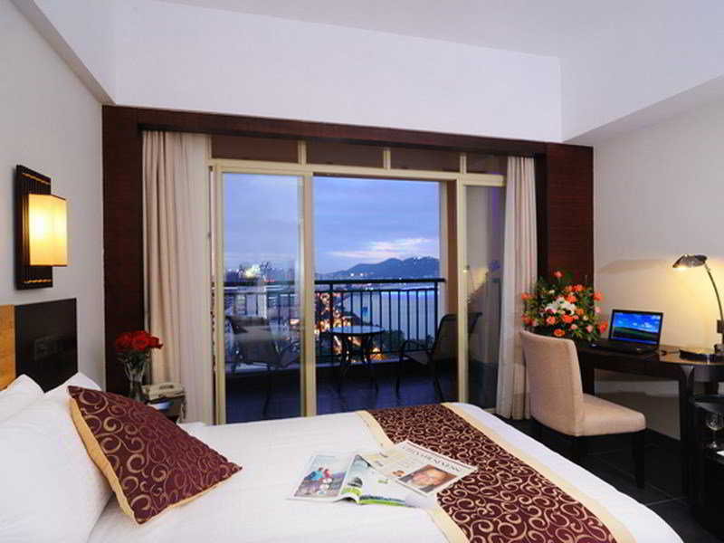 Shengyi Holiday Villa Hotel & Suites Sanya