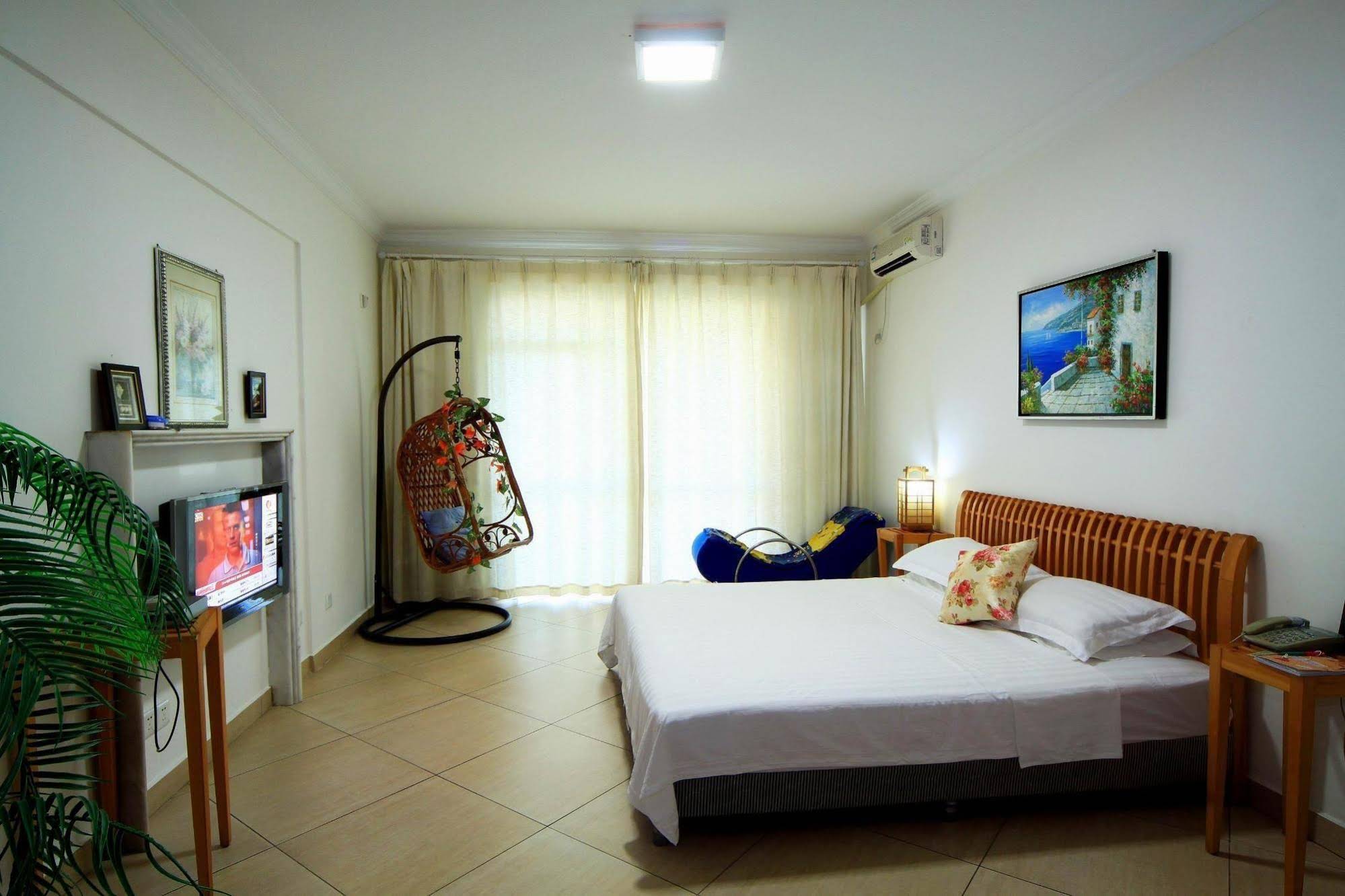 Sunshine Holiday Apartment - Sanya