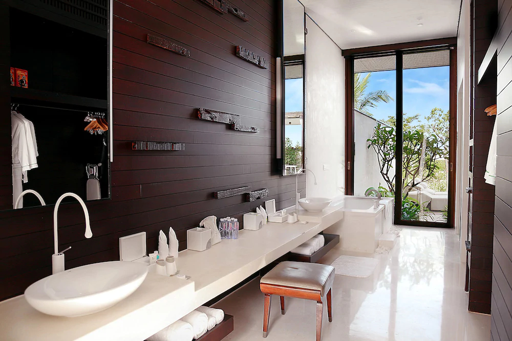 The Mangrove Resort Hotel Sanya