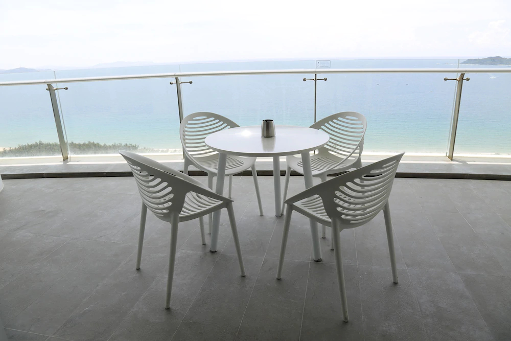 The Mangrove Resort Hotel Sanya