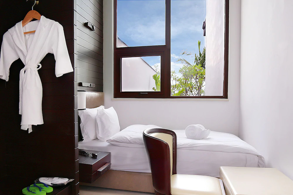 The Mangrove Resort Hotel Sanya