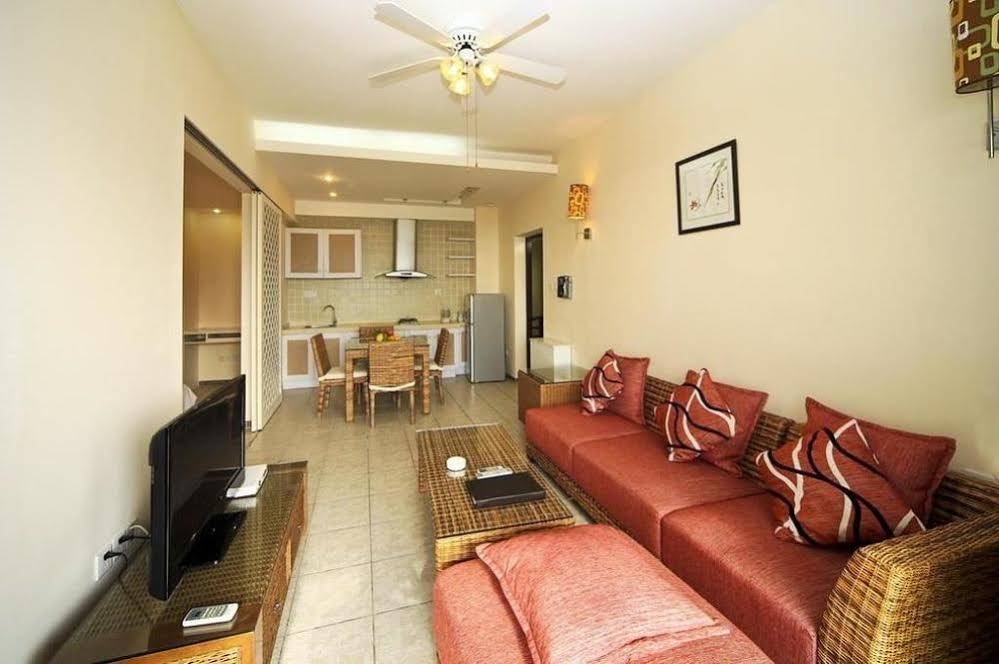 Weike Resort of Phoenix Waterside Town Sanya