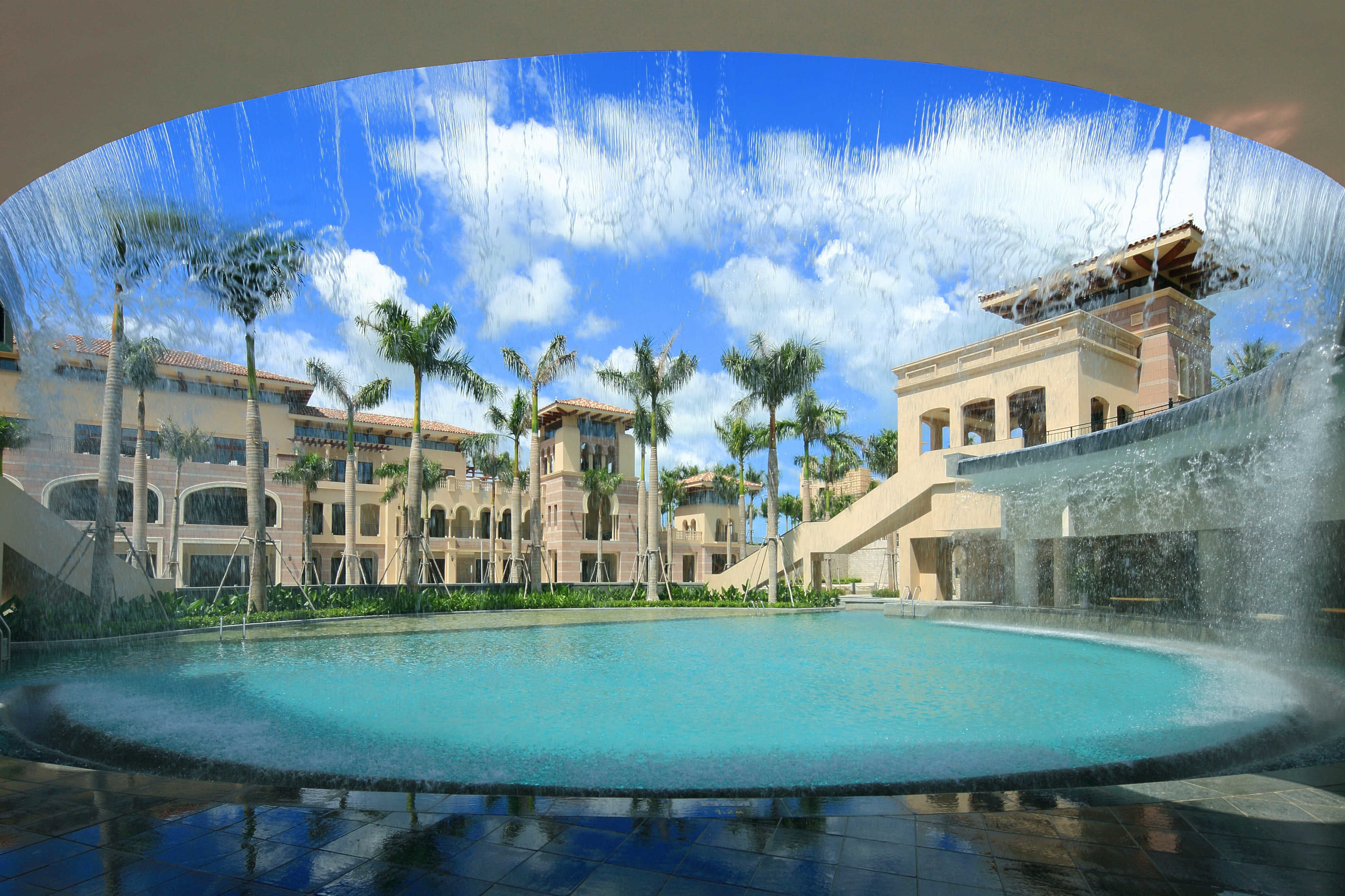 Wyndham Grand Plaza Royale Hainan Longmu Bay