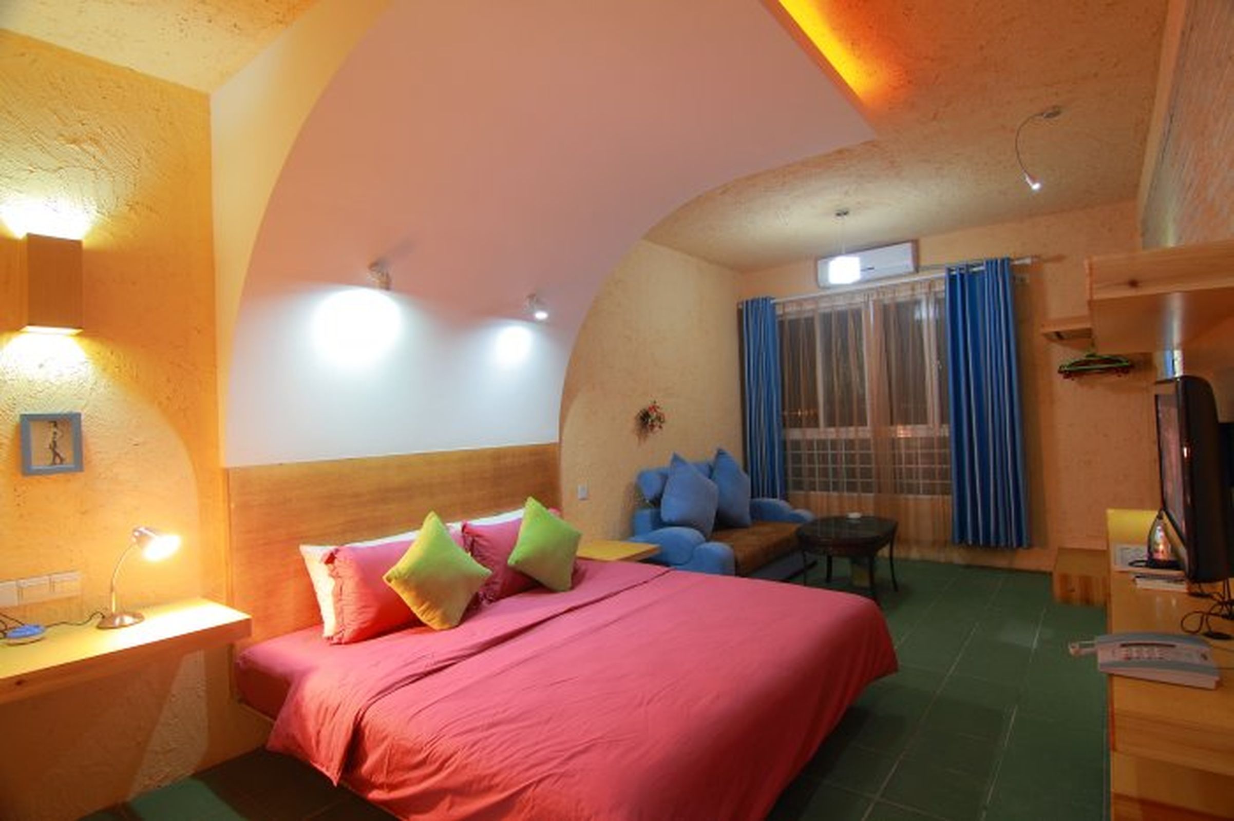 Yalong Bay Sanya Farinn