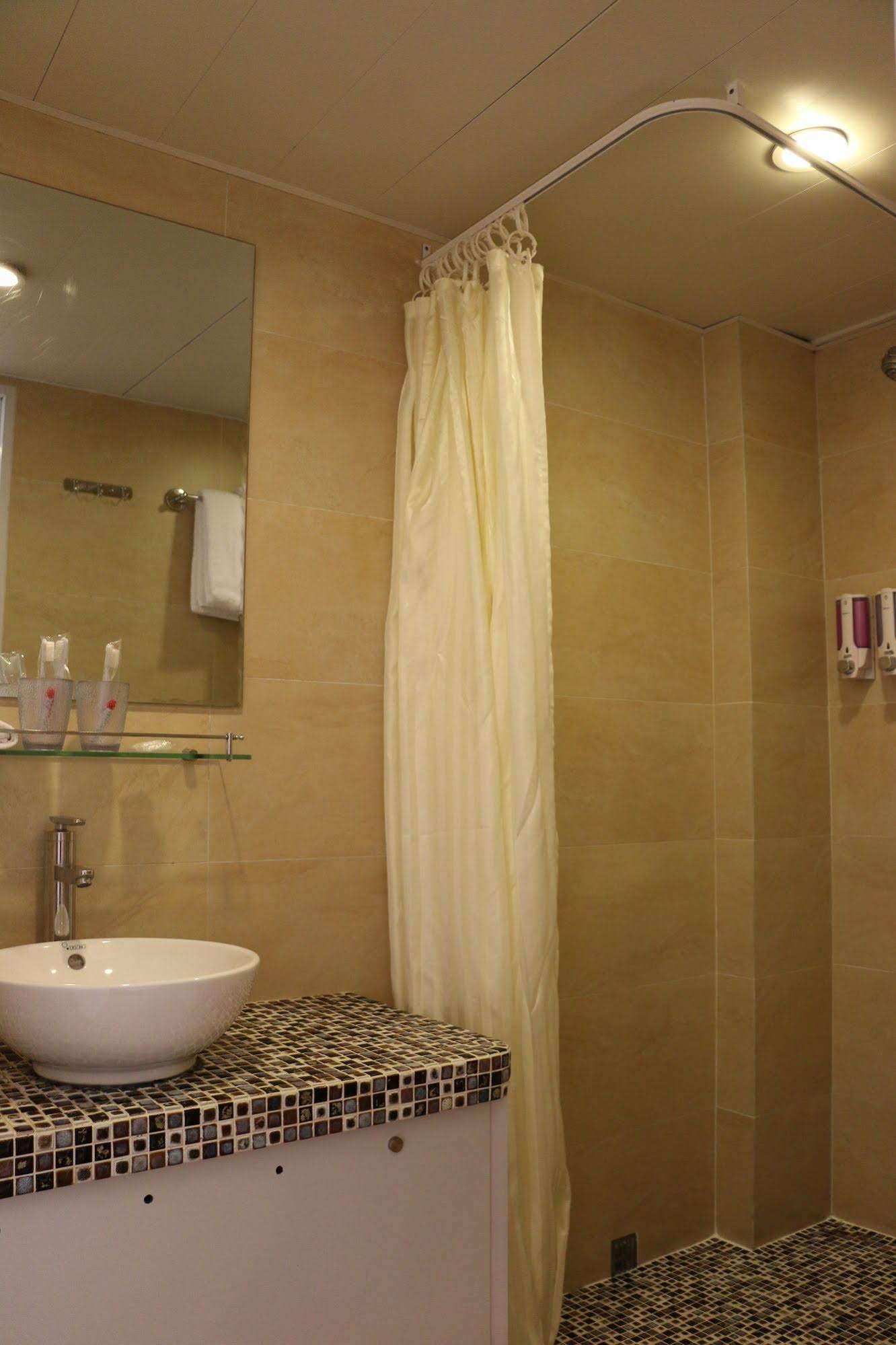 Cheung Chau B&B Tung Wan