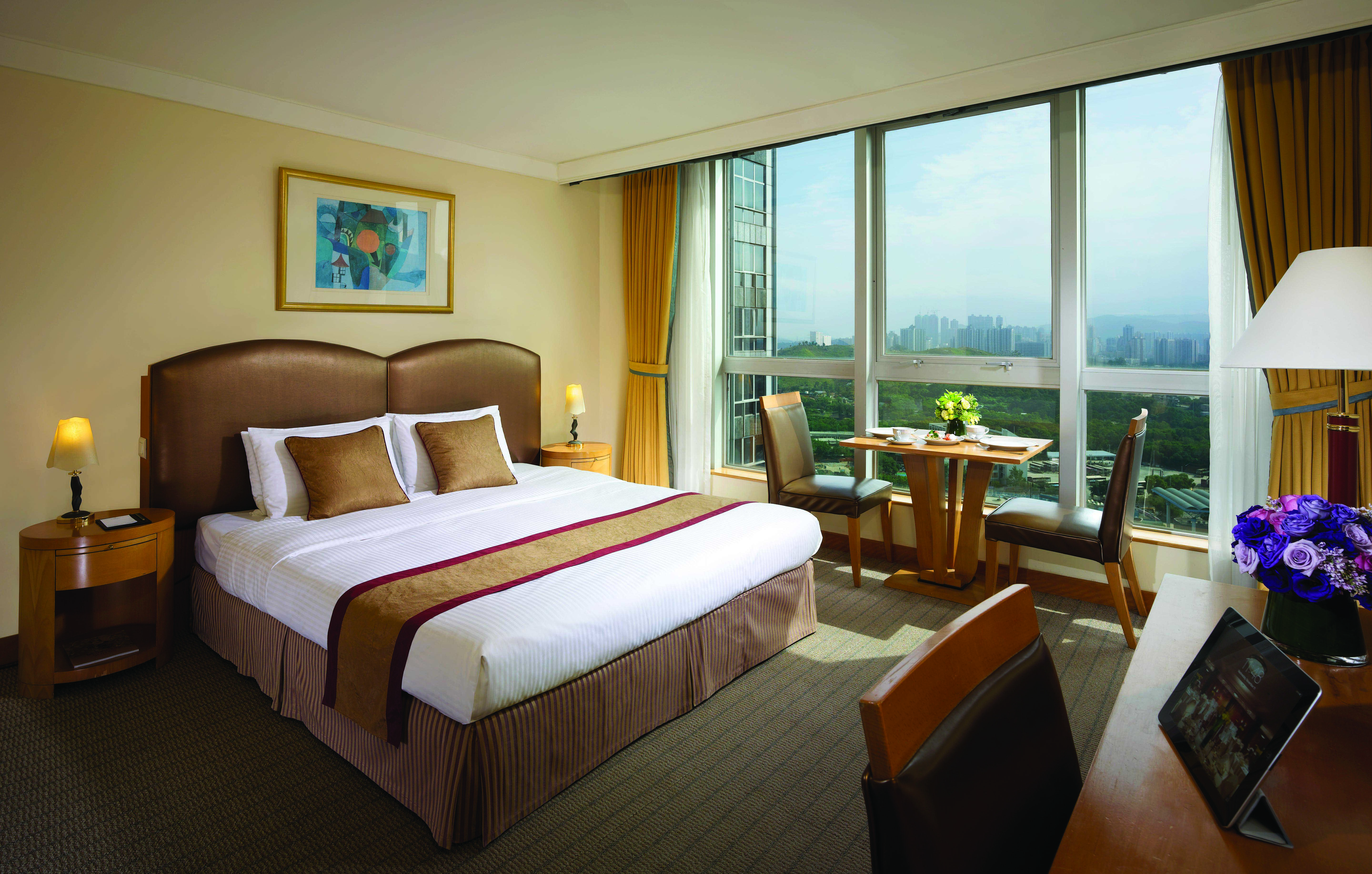 Harbour Plaza Resort City