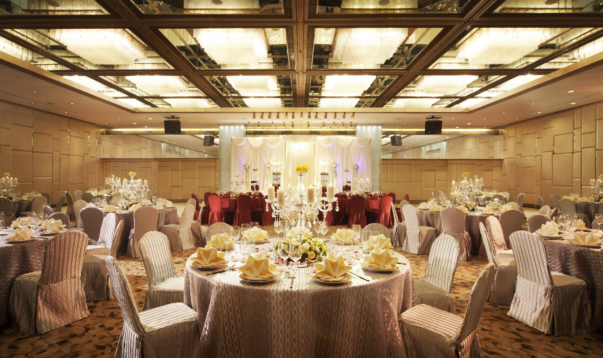 Regal Riverside Hotel