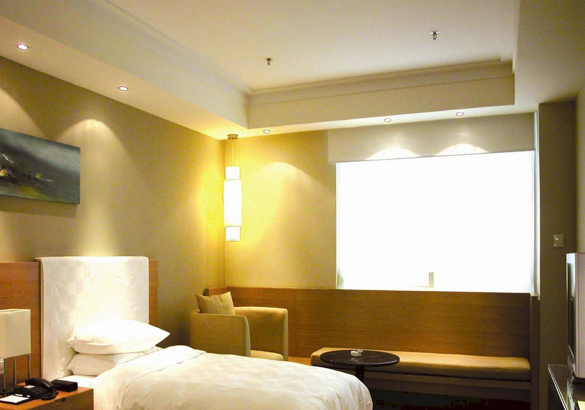 Xincheng Hotel