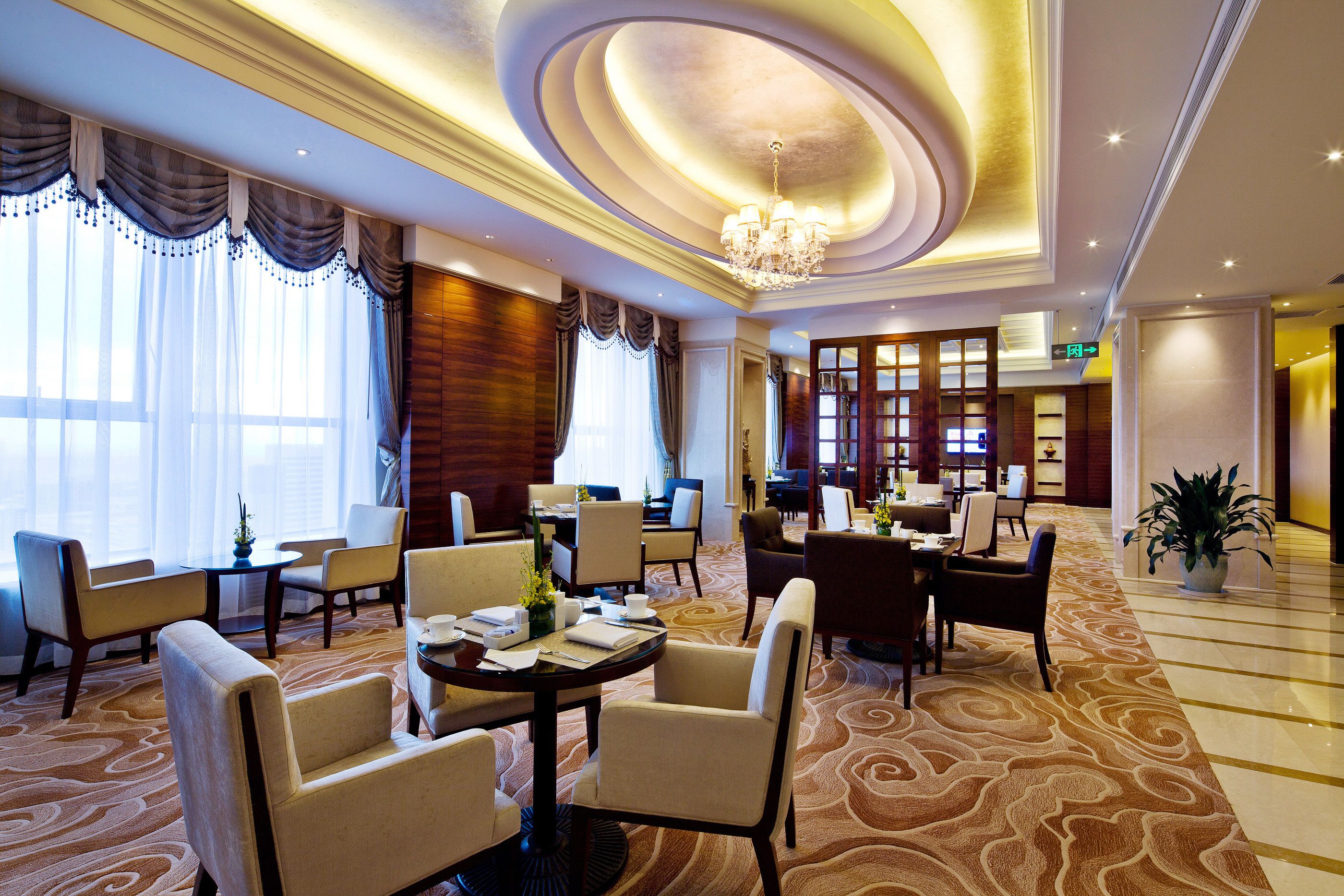 Howard Johnson by Wyndham Parkview Plaza Erdos