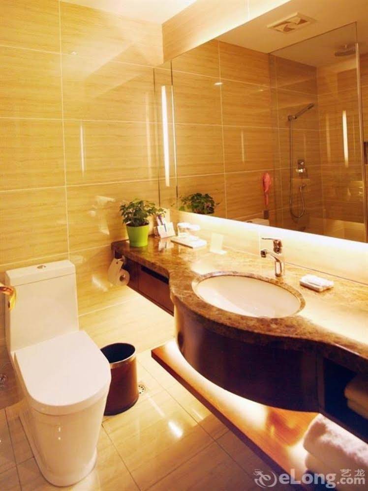 Dalian Gladness Hotel